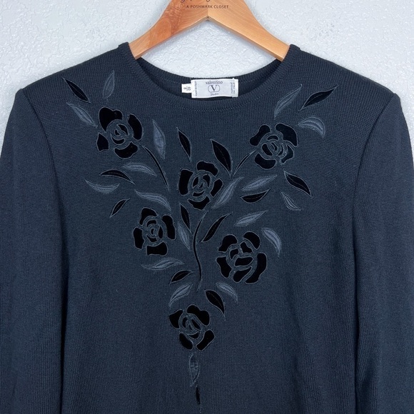 Vintage VALENTINO 100% Wool Floral Velvet Sweater, Black 6 - Designer, Italian - Picture 3 of 10